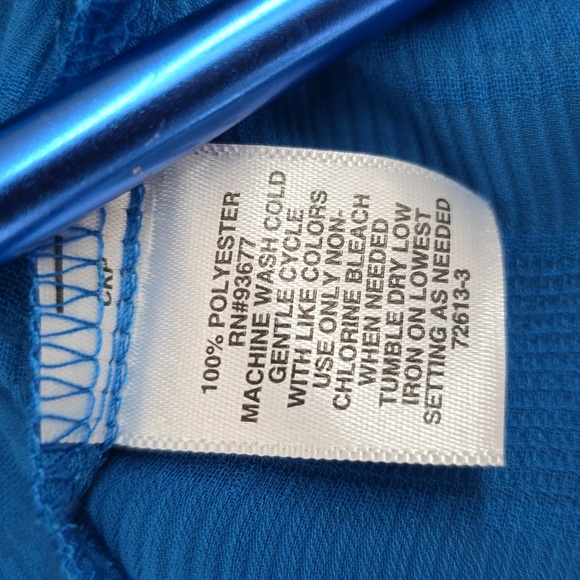 LIZ CLAIBORNE WOMEN'S BEAUTIFUL BLUE LONG SLEEVE TOP SIZE MEDIUM - Picture 16 of 16